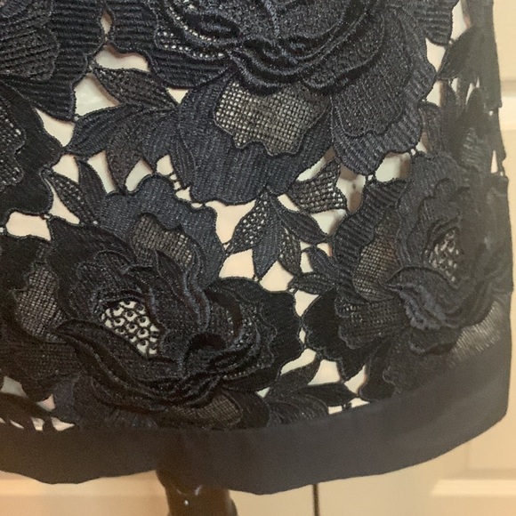 WHBM Women's Sleeveless Lace Inlay Dress 2 - Picture 5 of 11